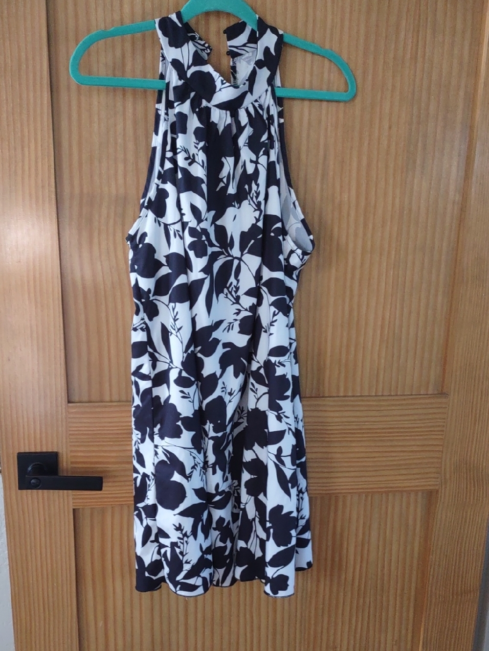 Black & White XL Floral Halter Dress